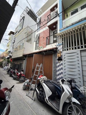 nhà chdv 4x15m 1 trệt 3 lầu 7pn 7wc full nội thất hxh trần văn cẩn - doanh thu 40tr