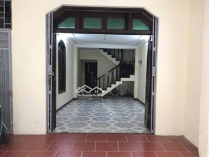 cần bán gấp 3 tầng dt 90m mặt ngõ ô tô tránh phố vương thừa vũ - cách mặt phốtrường chinh 50m