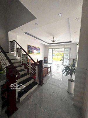 bán nhà đường số 12 kđt hà quang 2 đối diện công viên , trường học . nhà 3 tầng 80m2 giá chỉ 7tỷ8