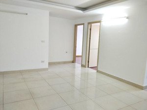 chính chủ, cho thuê chcc c37 bộ công an- bắc hà tower 17 tố hữu.100m, 3pn ,2wc giá 13 tr ưu tiên vp