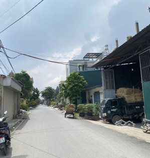 cần bán 150m2 đất mặt đường liên xã phú nghĩa mới, hn, mt 5m. giá 36tr/m2. 