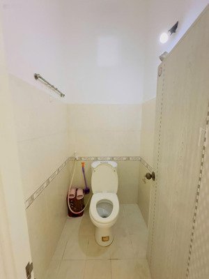 bán nhà đẹp tại phường vĩnh hoà diện tích 80,6m2 đường 2 ô tô né nhau giá bán chỉ 4 tỷ 2