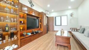 Nhà khu bàn cờ TTTP Nha Trang 130mv * 3 tầng, nội thất đẹp, sổ hoàn công, cách biển 1km