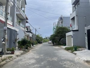 rẻ nhất 1/ đường 10m bưng ông thoàn, giá 4,5 tỷ