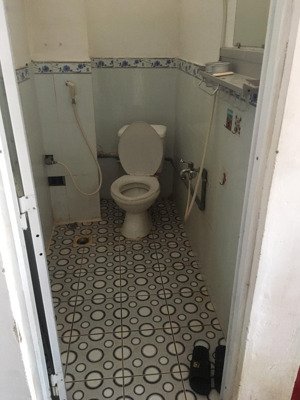 phòng 25m2, rộng thoáng, tự do, chính chủ, wc riêng, cạnh chợ bà chiểu