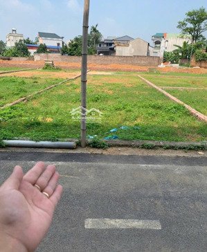 bán đất 60m2 ở thị trấn cạnh chợ,trường học