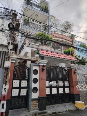 bán gấp nhà riêng hxh thoại ngọc hầu 135m2, 5*27m , 4 tầng, 6pn, 6wc , giá 13,5 tỷ, rẻ nhất khu vực