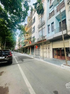 26 tỷ - nhà đẹp như resort - mặt tiền 6.5m - vỉa hè rộng - võ chí công, xuân la, tây hồ