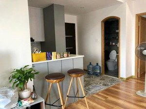 bán chung cư bảy hiền tower - giá 2,9 tỷ , nhà thiết kế đẹp dt 72m2 -2pn lh:0779072306