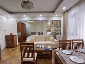 vip! bán nhà phố trần thái tông, cầu giấy, dt 323m2/mt 13m/6 tầng, ô tô 5m, dòng tiền. giá 75 tỷ