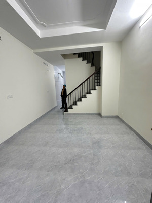 chính chủ gửi bán liền kề 6 phòng ngủ, sát khu chung cư cao cấp của masteri, chỉ 7,15 tỷ