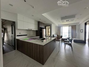 cho thuê căn hộ chung cư midtown phú mỹ hưng, 40 triệu, 120 m2, 3pn, 2wc, có ô xe. chỉ 40 triệu/th