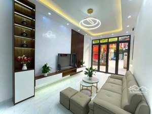 bán nhà trung phụng, xã đàn 41m² ngõ thông tặng full nội thất giá chào 12 tỷ!