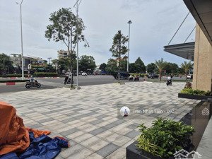 shophouse hiếm mặt tiền trước tòa nhà, sảnh rộng , cơ hội kinh doanh vàng tại trung tâm vũng tàu!