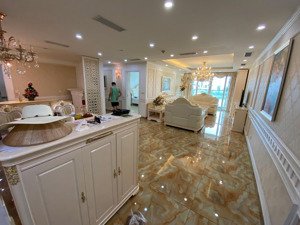 hiếm! view hồ thanh xuân cho thuê cc mandarin 168m2, 3 ngủ, full nội thất cao cấp 30tr 