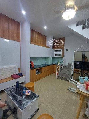 bán nhà hoàng hoa thám, ba đình 30m, mt6m, 4 tầng, 6.9 tỷ, ngõ ba gác, gần ô tô tránh, gần phố