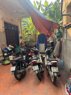 bán đất tặng nhà 2 tầng ngọc lâm - thông ra hồng tiến - khu ẩm thực ngọc lâm