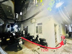 hàng hiếm phùng khoang - giá chỉ có 8,6 tỷ - siêu phẩm nhà 6 tầng - 10 phòng