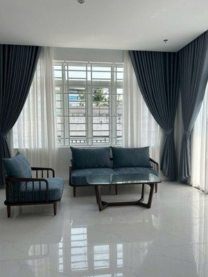 bán tòa căn hộ - văn phòng ngay lô góc đường 10m5 biển sơn trà