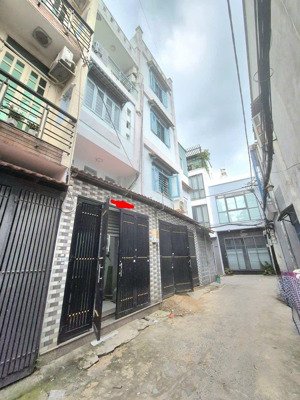 bán nhà đẹp tại đường lạc long quân, tân bình, 4 tầng -5,8 tỷ, 36 m2, view đẹp, giá tốt