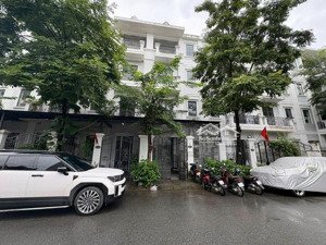 nhà liền kề 64m2 5 tầng mặt tiền 5,5m tại kdt đại kim hàng xóm the manor kinh doanh vp siêu đẹp