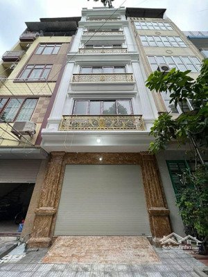 52/55m2 - 5 tầng - mặt tiền 4.3m - hơn 13tỷ. ôtô đỗ cửa - gara ô tô trong nhà - thang máy hiện đại