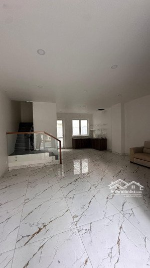 cho thuê nhà mặt phố dragon village, 10 triệu, 90m2, đẹp, nhiều tiện ích tại q9, hcm