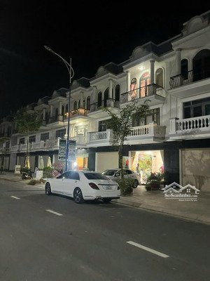 bán shophouse tại thăng long central city, 3,1 tỷ, 100m2, 3pn, 4wc, mặt tiền 5m