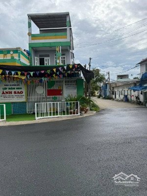 mt đường nhựa 20m ngay hẻm 1874 lê văn lương 133m2 đất nhà 3 tầng ngang khủng 6m