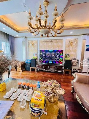 nhà đẹp dòng tiền tam khương, đống đa 99m, 7 tầng, mt 5.2m, giá 34 tỷ.