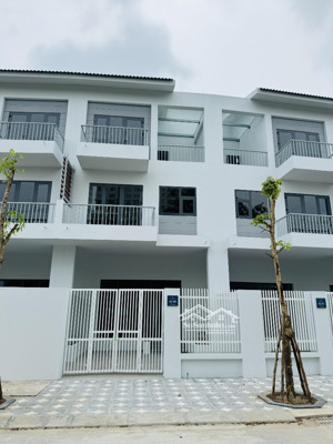 bán liền kề foresa xuân phương tasco, 17,8 tỷ, 86,5 m2, làm việc chính chủ giá hợp lý nhất khu