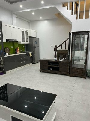 bán nhà trần khát chân 35m 4t mt4.4m nhỉnh 6 tỏi nhà đẹp dân xây gần phố full nội thất xịn