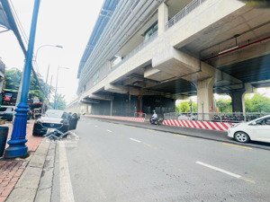 sẵn thu nhập 8.5tr! vuông vức không lộ giới-gần ga metro. -nhà đường số 12,trường thọ! hẻm ôtô