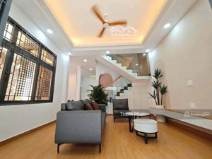 gấp bán, hạ sâu 300tr - đã đến lúc chốt - nhà 3 tầng - 80m2 - ngang 6m - chỉ 7.5 tỷ