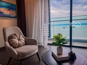 chính chủ gửi bán cắt lỗ căn 2n2vs view trực diện biển tầng cao toà s2. giá 4,2x, 