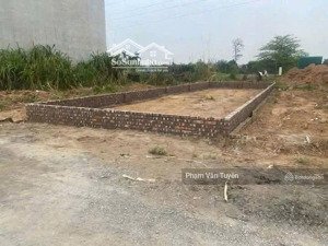 bán 118m2 mặt đường vành đai 3.5,ngay ngã tư đường ,tiềm năng thương mại cao ,giá 305tr/m2