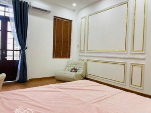 hiếm nhà 3 tầng trung tâm nha trang full nội thất gần biển giá siêu re