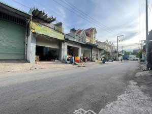 nhà đẹp 1 trệt 1 lầu mặt tiền kinh doanh nguyễn thị chạy dĩ an giá tốt 4.6tỷ/91.5m2 3p ngủ