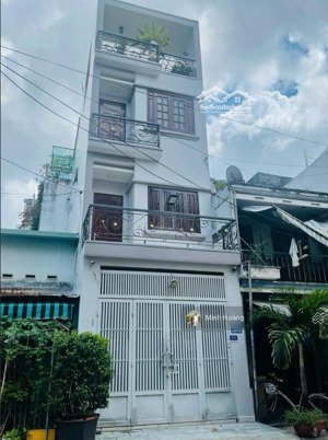 căn nhà 4x15m, 1 trệt 3 lầu tân sơn nhì, quận tân phú