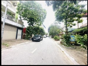 siêu phẩm nhà đẹp 52,5m2 5 tầng giá chỉ 5,65 tỷ tại phúc lợi, long biên