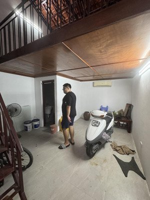 đất vị trí vàng tái định cư ngọc thuỵ 35m2 mt 4 giá 13 tỷ. nhanh tay kẻo lỡ