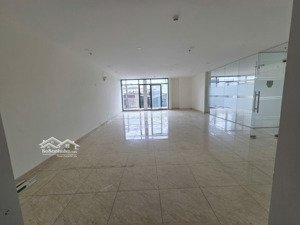 bán căn shophouse chân đế 2 tầng tòa chung cư lotus 190 sài đồng long biên hà nội