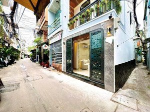 bán nhà cho thuê 52m2 shr nằm ngay đường bùi hữu nghĩa 1 trệt 1 lầu hiện đang cho thuê 12tr/tháng