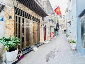 siêu phẩm nhà phố 35m - ngõ nông oto 5 tạ vào nhà giá đầu tư 6.2 tỷ