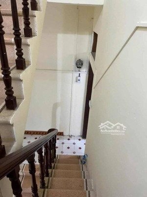 bán nhà minh khai hai bà trưng, dt 64 m2 *3 tầng, mt 4m, nhà mặt ngõ ô tô chánh nhau, kinh doanh