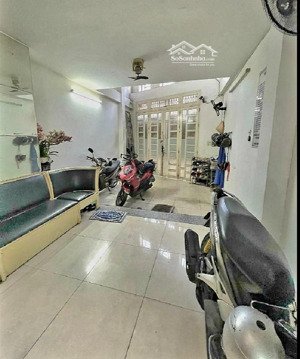 bán nhà ( 4 x 17 ) kinh dương vương, 5 tầng ngay phố ẩm thực q6, khu phân lô đồng bộ giá 8,9 tỷ.