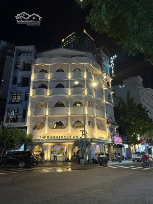 siêu phẩm góc 2mt lê trọng tấn - 8m x 19m - hdt 150 triệu/tháng - giá chỉ 35 tỷ