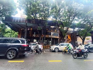 ngang 30m dtsd 1200m2 179 cao thắng, gần nguyễn thị minh khai, quận 3