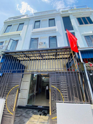 nhà sân cổng gần pg an đồng, an dương, hải phòng ngay mặt đường