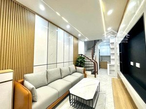 cực đẹp phố nguyễn lương bằng, nhà mới đẹp, trước nhà thoáng sáng, gần phố, ngõ thông 38m2 4t